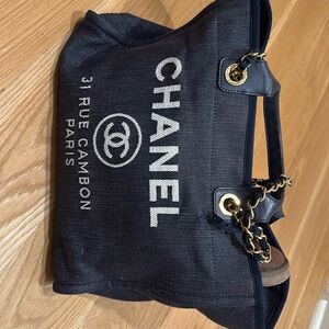 Chanel deauville bag